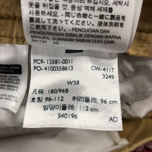 Men’s Levi’s Cargo Shorts - Picture 5 of 8